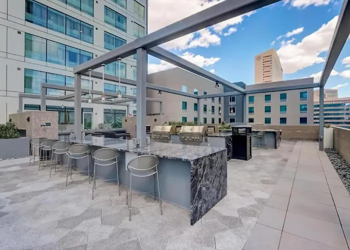 Boulevard Downtown Highrise Stu Sky Pool Parking Gym 05 * Phoenix